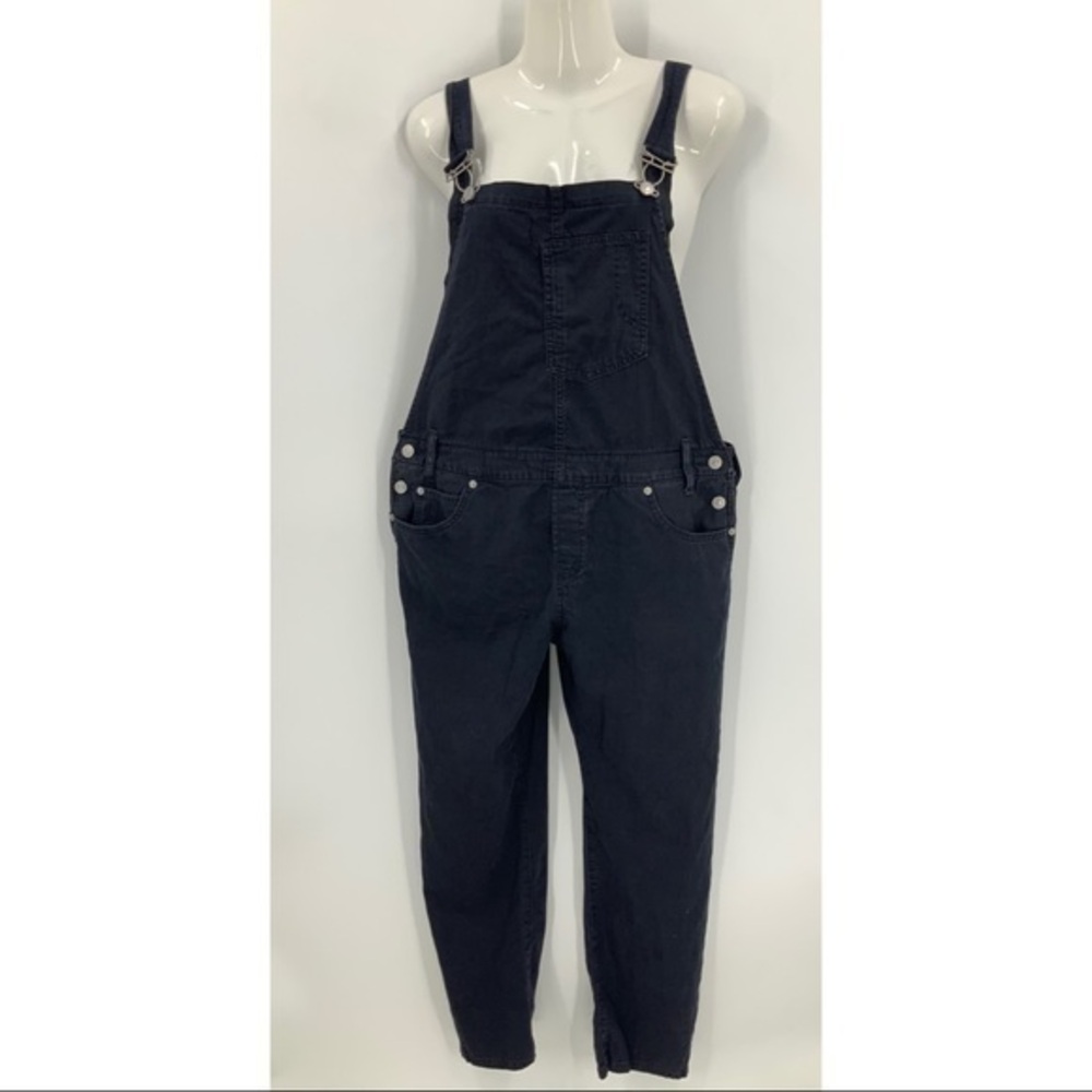 Levi’s lightweight denim cotton black overalls M